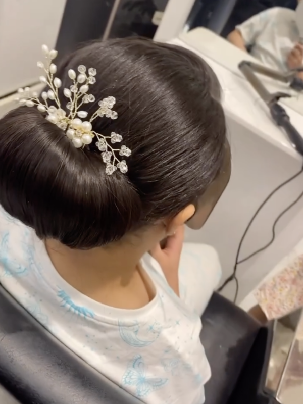 EM Salon-8